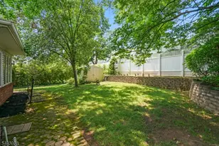 57 Ivanhoe Ter, Bloomfield, NJ 07003 - Photo 36