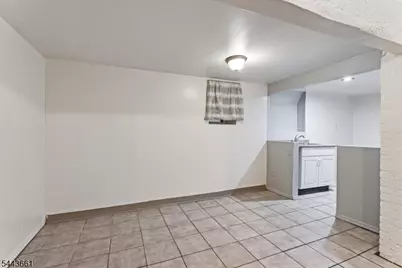 86 Clendenny Ave, Jersey City, NJ 07304 - Photo 12
