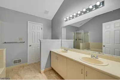 2602 Johnson Cir, Bridgewater, NJ 08807 - Photo 14