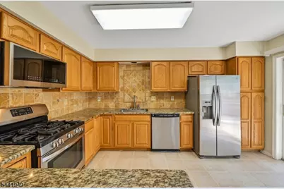 2602 Johnson Cir, Bridgewater, NJ 08807 - Photo 4