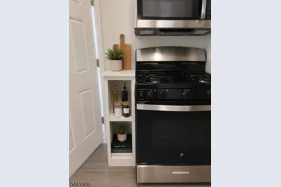 118 Sheridan Ave, Clifton, NJ 07011 - Photo 2
