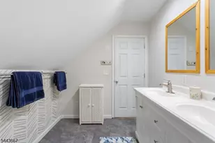 21 Louis Ave, West Milford, NJ 07480 - Photo 10