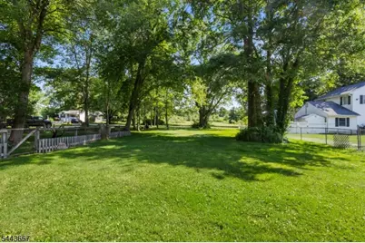 21 Louis Ave, West Milford, NJ 07480 - Photo 28