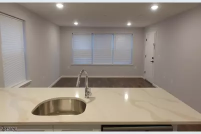 38 Palm St, Newark, NJ 07106 - Photo 14