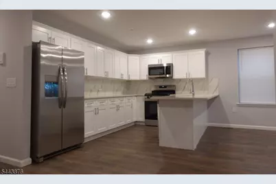 38 Palm St, Newark, NJ 07106 - Photo 1