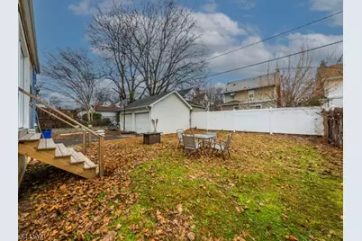 61 Keer Ave, Newark, NJ 07112 - Photo 28