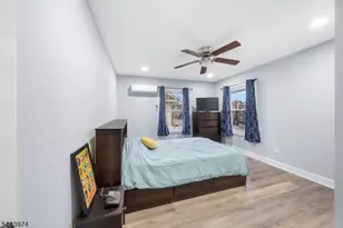 61 Keer Ave, Newark, NJ 07112 - Photo 14