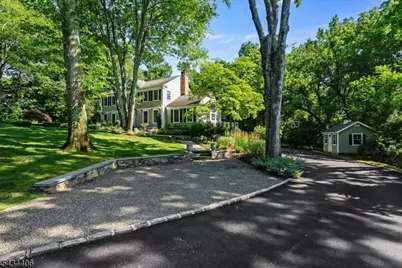 29 Birch Dr, Bernards Township, NJ 07920 - Photo 4