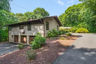 18 Horizon Dr, Mendham Township, NJ 07945 - Photo 8