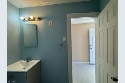 16 Walnut Ter, Bloomfield, NJ 07003 - Photo 6