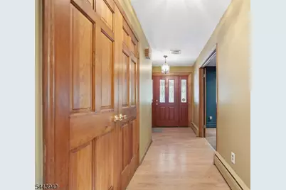 109 Fresh Ponds Rd, South Brunswick Township, NJ 08831 - Photo 16