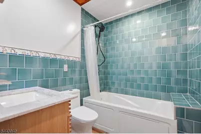 109 Fresh Ponds Rd, South Brunswick Township, NJ 08831 - Photo 22