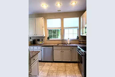 34 High Pond Lane, Bedminster Township, NJ 07921 - Photo 4