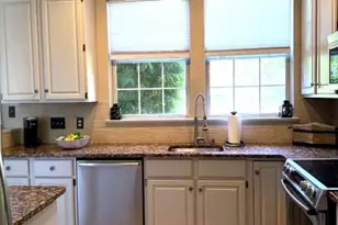 34 High Pond Ln, Bedminster Township, NJ 07921 - Photo 4