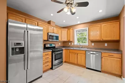 220 Wawayanda Rd, Vernon Twp., NJ 07422 - Photo 8