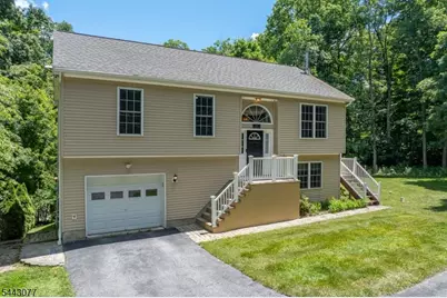 220 Wawayanda Rd, Vernon Twp., NJ 07422 - Photo 2
