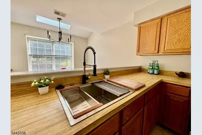 74 Winchester Way, Franklin Township, NJ 08873 - Photo 12