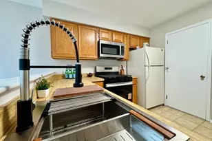 74 Winchester Way, Franklin Township, NJ 08873 - Photo 4