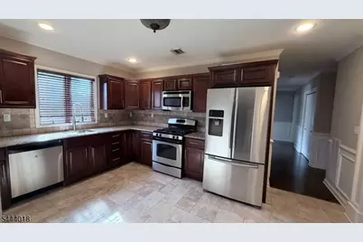 35 Orchard St, Elmwood Park, NJ 07407 - Photo 16