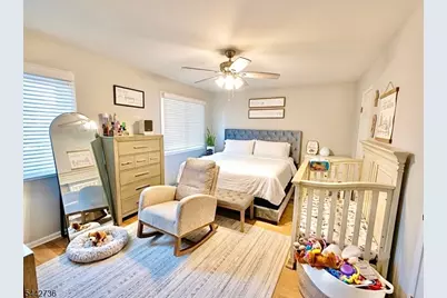8 Plum Court, Raritan Township, NJ 08822 - Photo 12