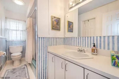 1 Midvale Ave, Fairfield, NJ 07004 - Photo 20