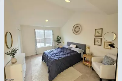 27 Wisteria Ct, Monroe Township, NJ 08831 - Photo 22