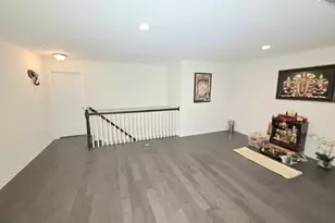 27 Wisteria Ct, Monroe Township, NJ 08831 - Photo 18