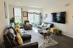 27 Wisteria Ct, Monroe Township, NJ 08831 - Photo 8