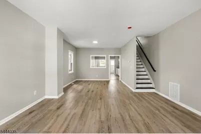 362 Firth St, Phillipsburg, NJ 08865 - Photo 6