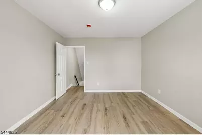 362 Firth St, Phillipsburg, NJ 08865 - Photo 18