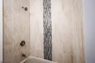 48 Salem St, Newark, NJ 07106 - Photo 12