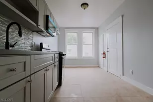 48 Salem St, Newark, NJ 07106 - Photo 6
