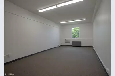 18 Church St  Rm224, Newton, NJ 07860 - Photo 2