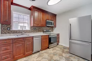 60 Montague Pl, Montclair, NJ 07042 - Photo 10