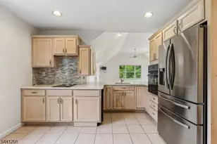 48 W Hanover Ave, Randolph Township, NJ 07869 - Photo 18