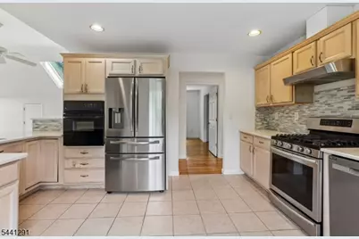 48 W Hanover Ave, Randolph Township, NJ 07869 - Photo 16