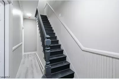 19 Komorn St, Newark, NJ 07105 - Photo 24