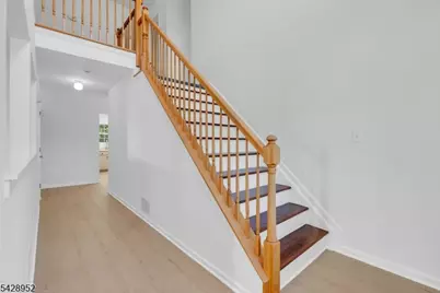 4 Leigh Rd, Hillsborough Township, NJ 08844 - Photo 20