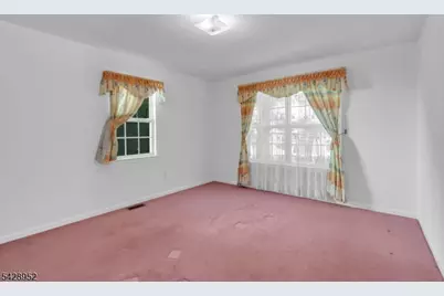 4 Leigh Rd, Hillsborough Township, NJ 08844 - Photo 10