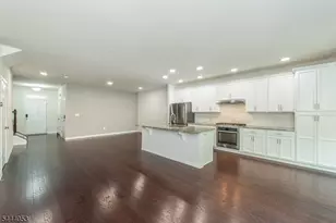 11 Albert Ct, Randolph Township, NJ 07869 - Photo 8