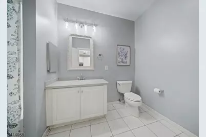 7319 Coventry Ct, Riverdale, NJ 07457 - Photo 8
