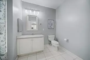 7319 Coventry Ct, Riverdale, NJ 07457 - Photo 8