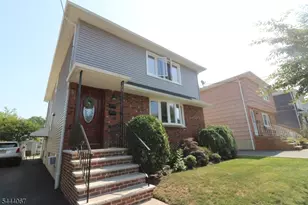 34 Hilton St, Belleville, NJ 07109 - Photo 2