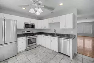 66 Terhune Ave, Lodi, NJ 07644 - Photo 14