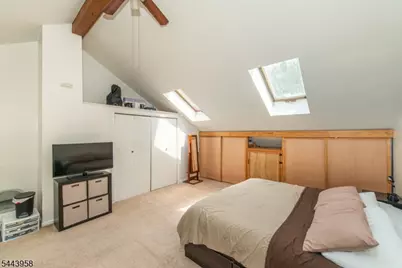 2 Steamboat Dr, Vernon, NJ 07462 - Photo 20