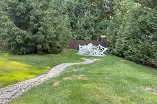 7 Jefferson Ave, Millburn, NJ 07078 - Photo 12