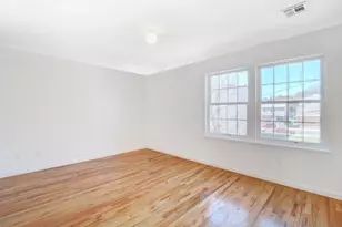 627 Hunterdon St, Newark, NJ 07108 - Photo 14