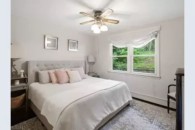 76 Long Hill Rd, Long Hill Township, NJ 07933 - Photo 16