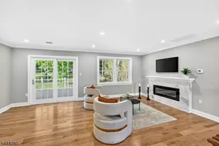1395A Washington Valley Rd, Bridgewater, NJ 08807 - Photo 16