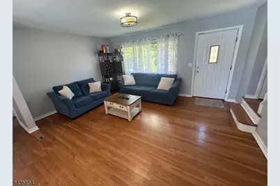 9 Wallace Ln, Woodland Park, NJ 07424 - Photo 4